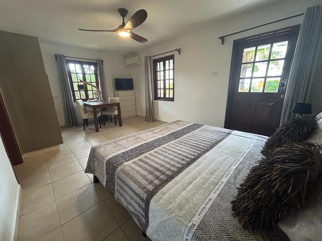 Landhuis Belnem Bonaire Playa Exteriör bild